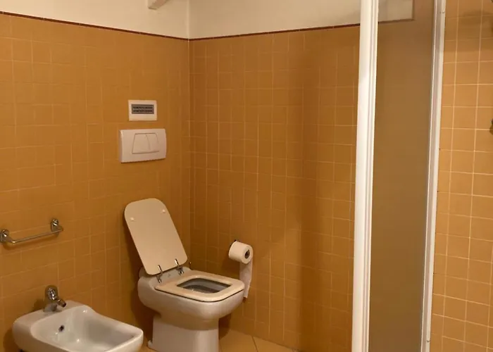 Alexis 3 Pensión Novara